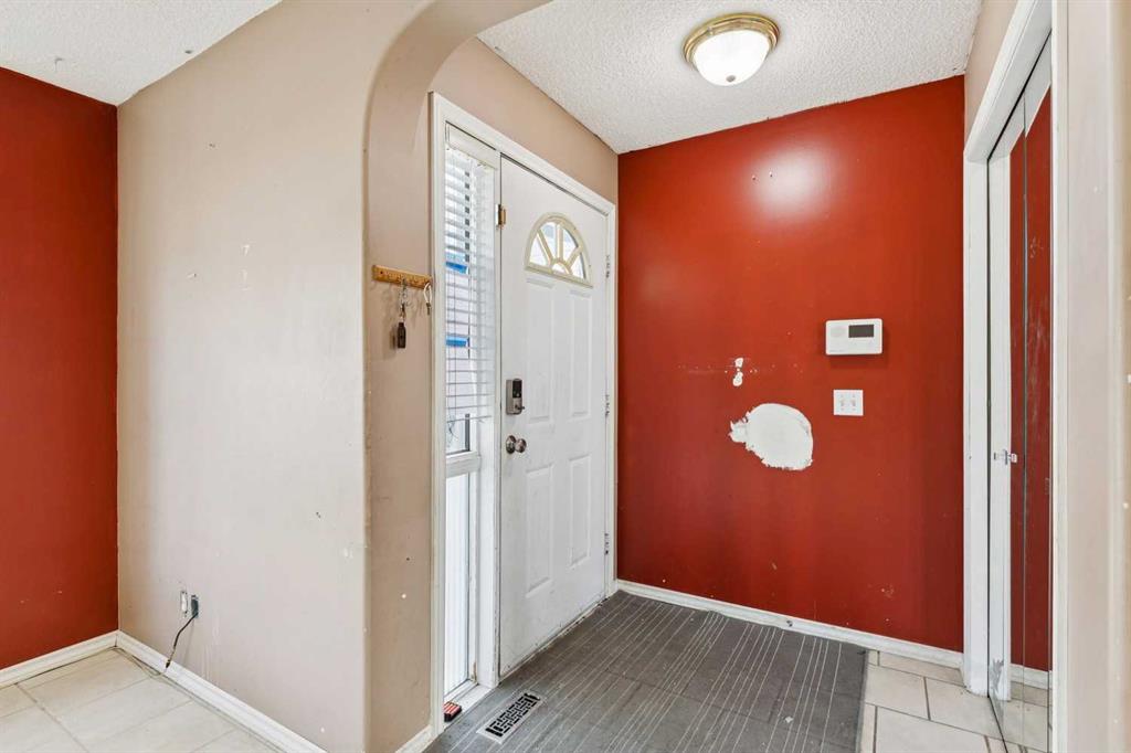 Picture for 47 Covewood Park NE
