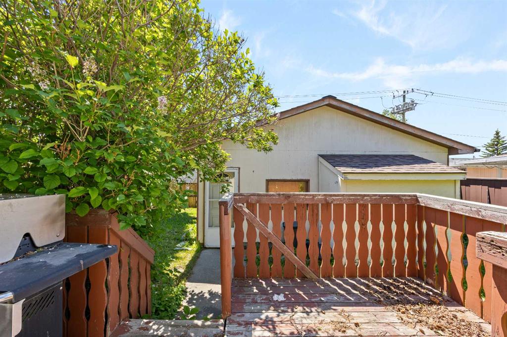 Picture for 4739 Rundlewood Road NE