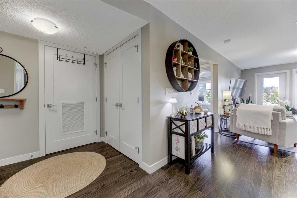 Picture for 210, 5029 Edgemont Boulevard NW