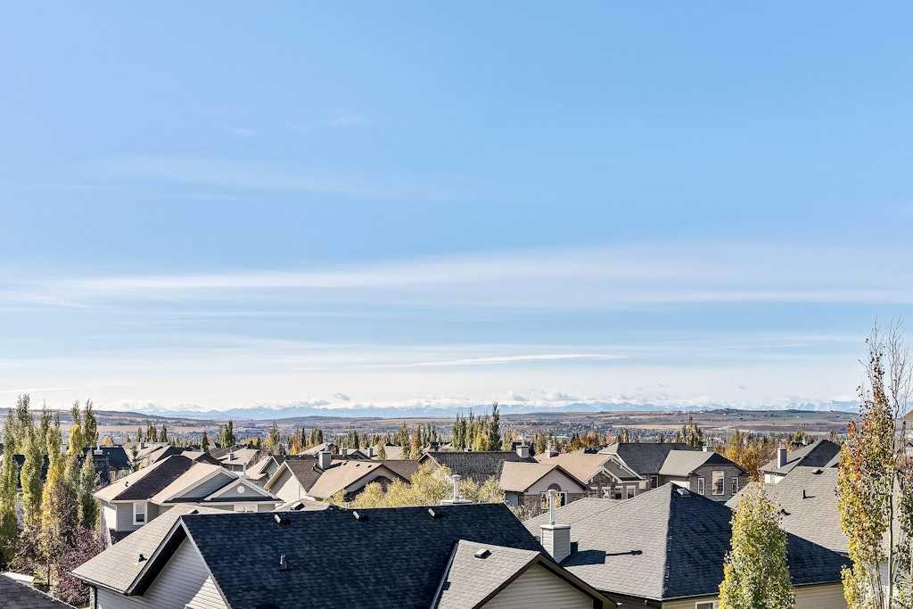 Picture for 300, 1 Crystal Green Lane  https://www.cirrealty.ca/reb/creb/51/A2266151_30.jpg