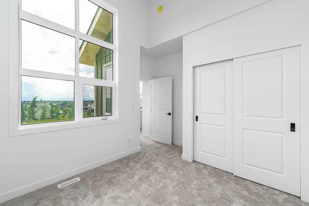 Picture for 638 Cottageclub Bend  https://www.cirrealty.ca/reb/creb/51/A2266451_13.jpg
