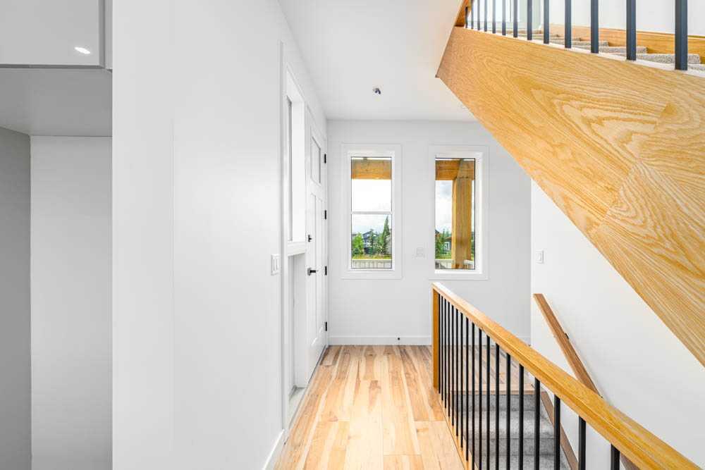Picture for 638 Cottageclub Bend  https://www.cirrealty.ca/reb/creb/51/A2266451_7.jpg