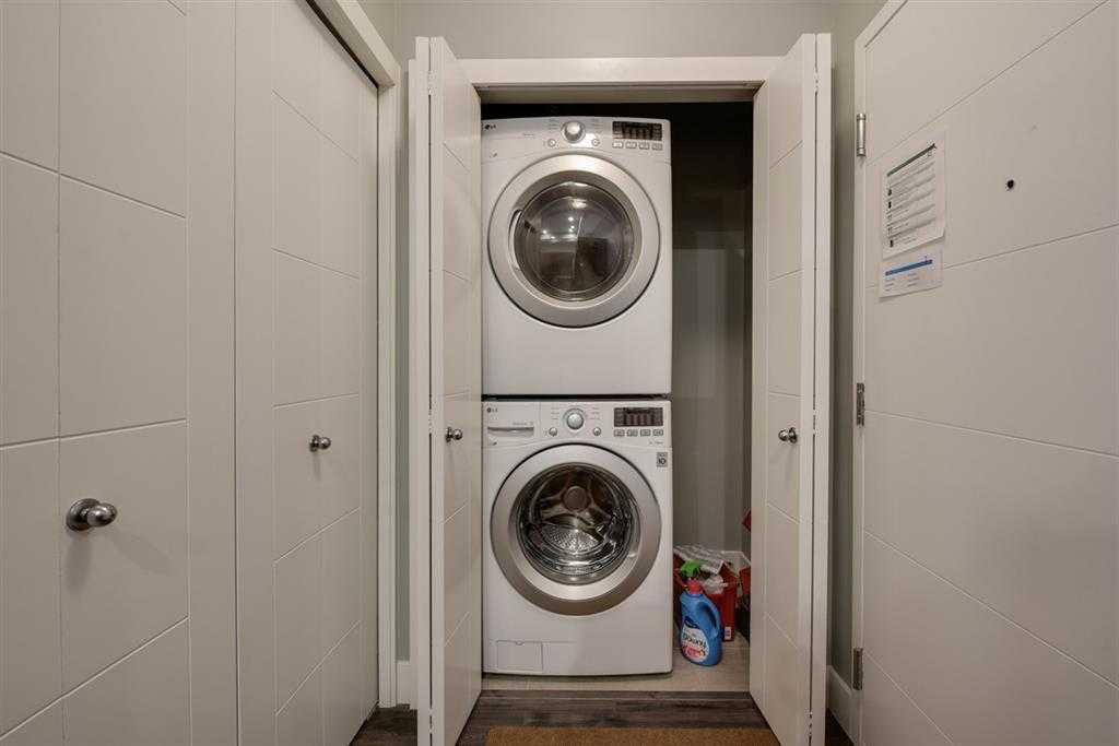 Picture for 107, 10006 83 Avenue NW https://www.cirrealty.ca/reb/creb/51/A2266551_12.jpg