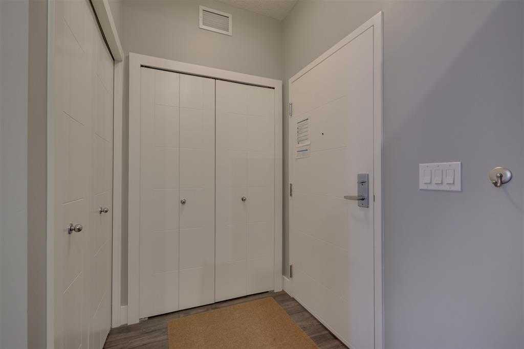 Picture for 107, 10006 83 Avenue NW https://www.cirrealty.ca/reb/creb/51/A2266551_5.jpg