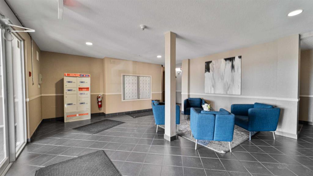 Picture for 105, 17 Country Village Bay NE