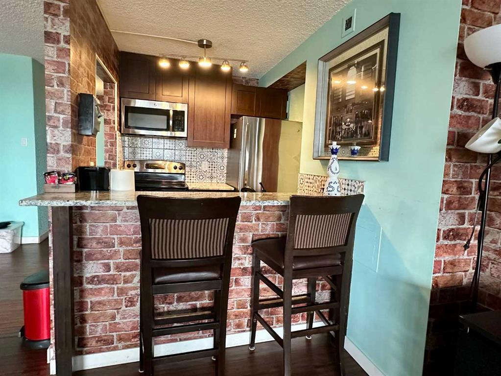 Picture for 2305, 221 6 Avenue SE