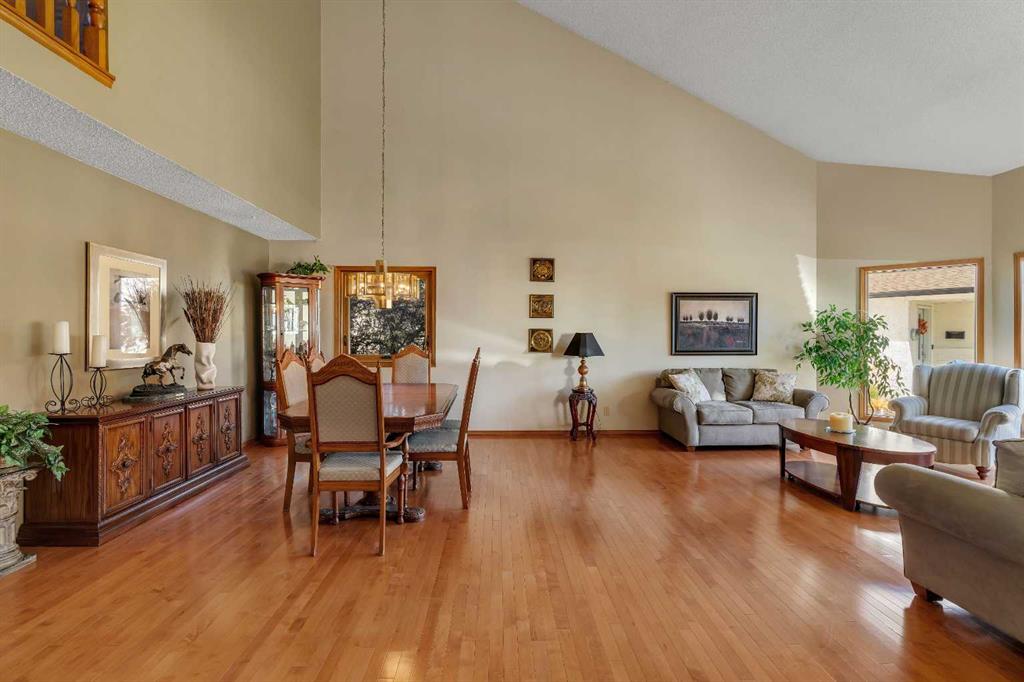 Picture for 223 Shawnee Mews SW