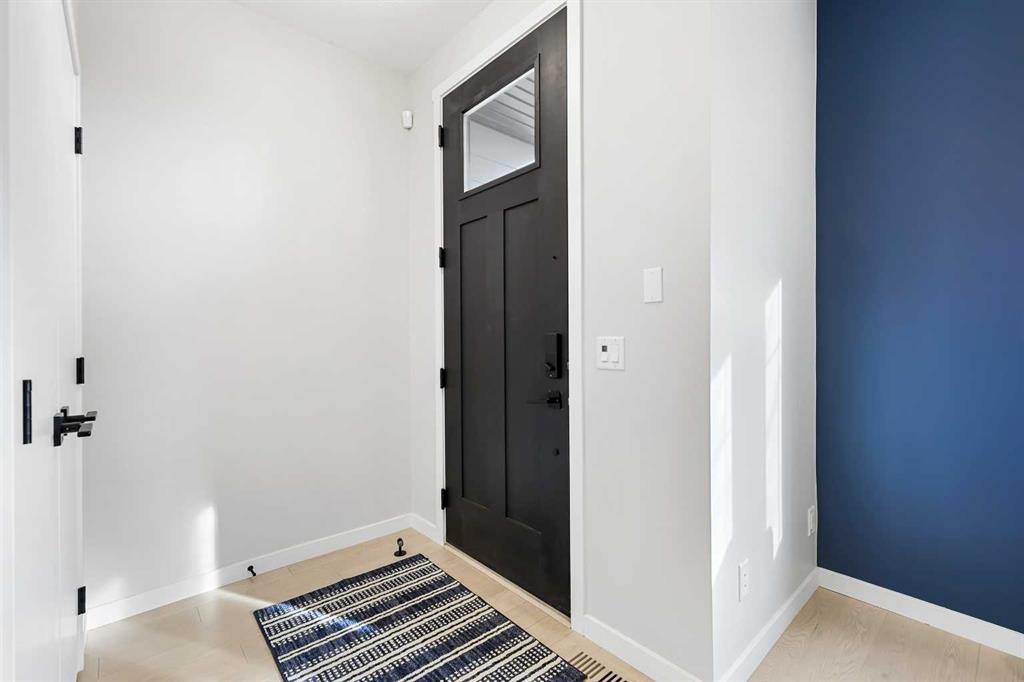 Picture for 709 Marine Drive SE