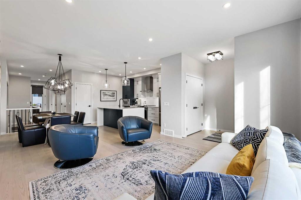 Picture for 709 Marine Drive SE