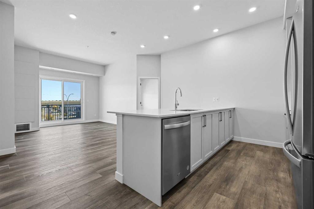 Picture for 406, 255 Les Jardins Park SE