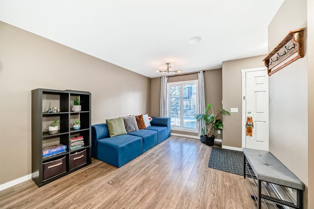 Picture for 213 Auburn Bay Circle SE