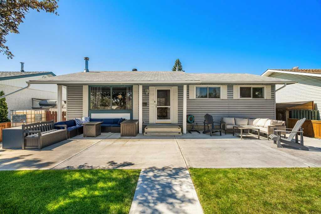 Picture for 159 Rundlehorn Crescent NE