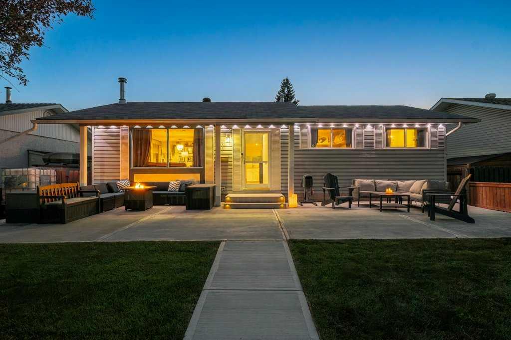 Picture for 159 Rundlehorn Crescent NE