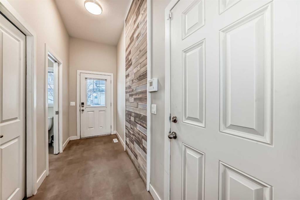 Picture for 115, 300 Marina Drive 