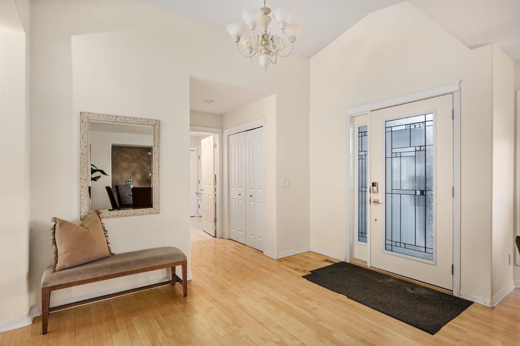 Picture for 425 Sienna Heights Hill SW