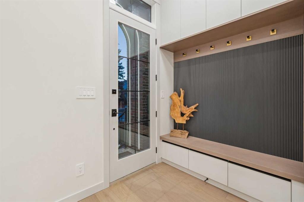 Picture for 1330 8 Avenue SE