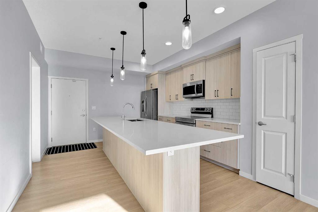 Picture for 322, 360 Harvest Hills Way NE