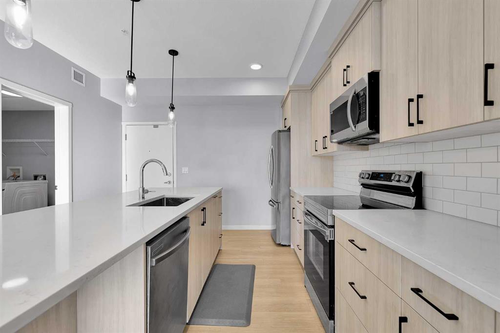 Picture for 322, 360 Harvest Hills Way NE