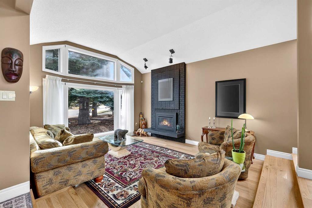 Picture for 80 Oakmount Way SW