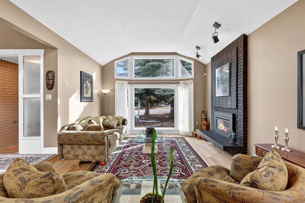 Picture for 80 Oakmount Way SW