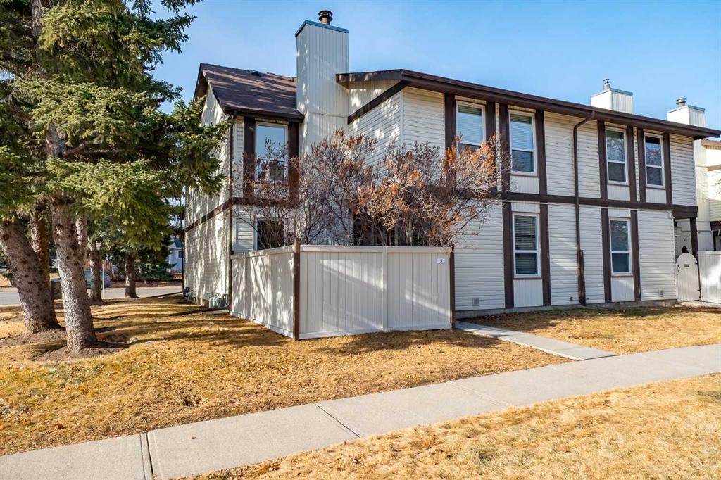 Picture for 5, 3200 60 Street 