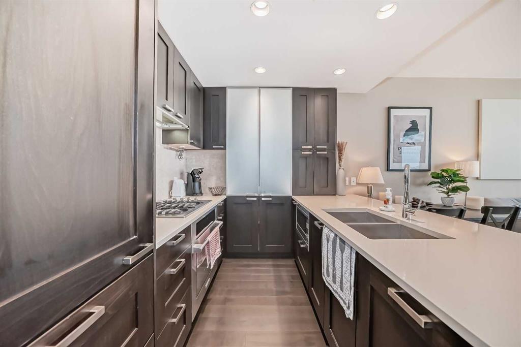 Picture for 1528, 222 Riverfront Avenue SW