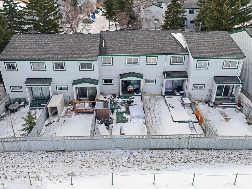 Picture for 16, 131 Templehill Drive NE