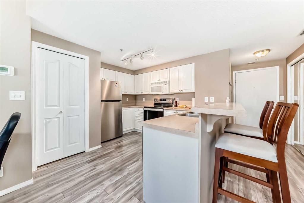 Picture for 1102, 683 10 Street SW