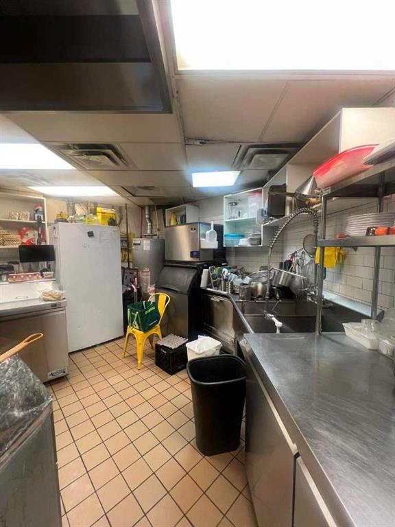 Picture for 100 Anywhere  