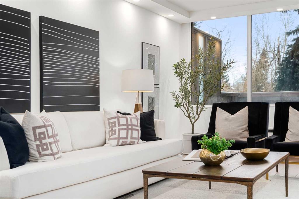 Picture for 105, 330 26 Avenue SW