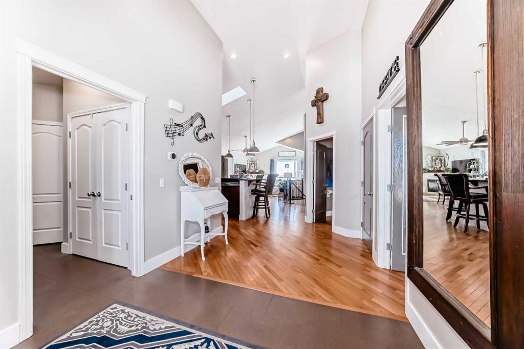 Picture for 33 Boulder Creek Manor SE