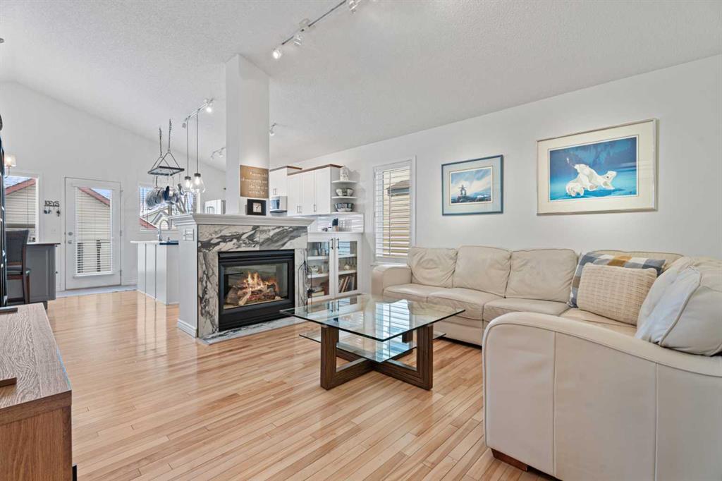 Picture for 143 Prestwick Landing SE