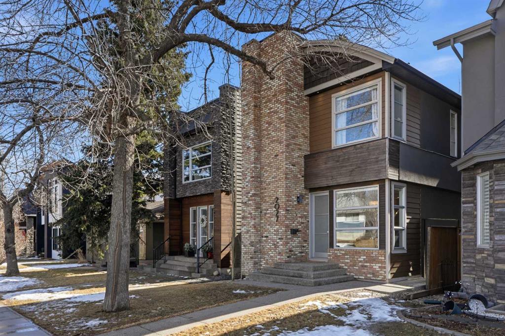 Picture for 2027 42 Avenue SW