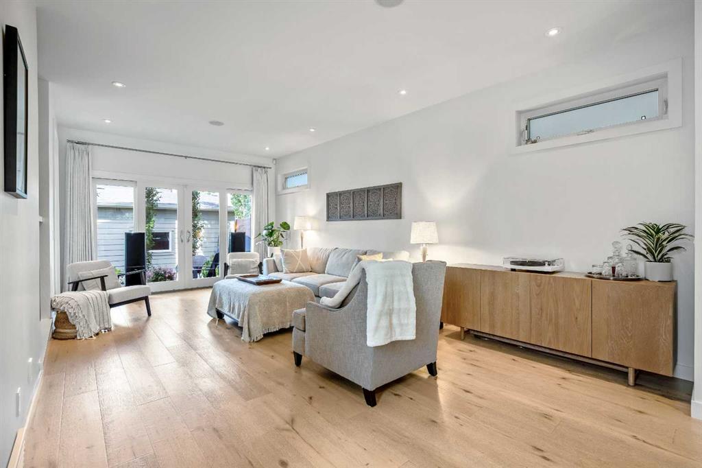 Picture for 2136 53 Avenue SW