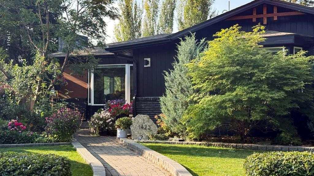 Picture for 1423 18 Street NE