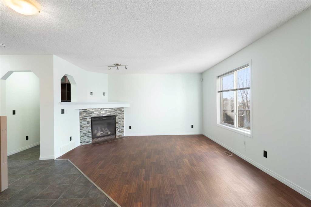 Picture for 231 Hawkmere Road 