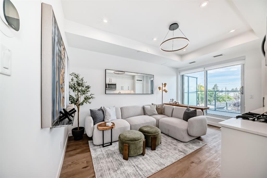 Picture for 236, 110 18A Street NW