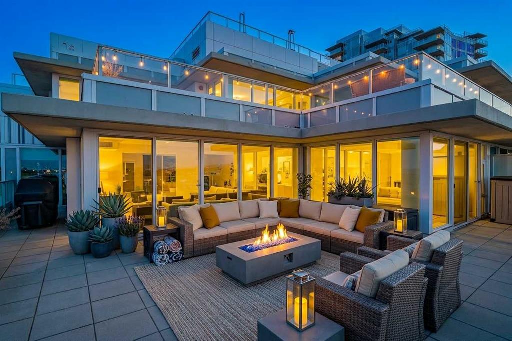 Picture for 1802, 519 Riverfront Avenue SE