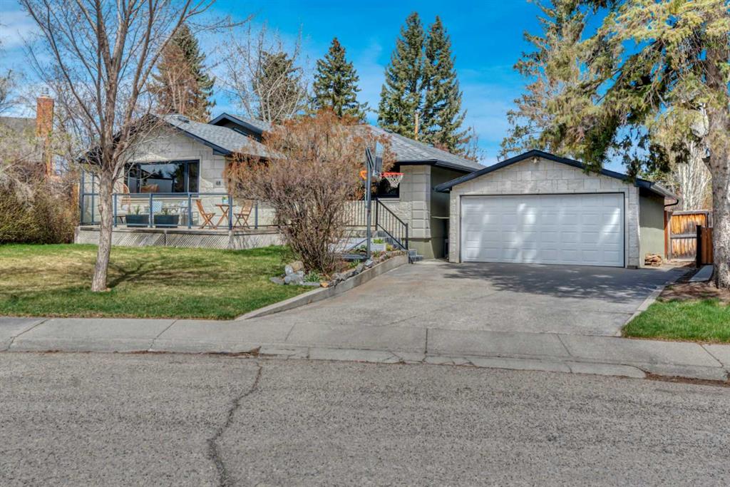 Picture for 48 Waterloo Drive SW