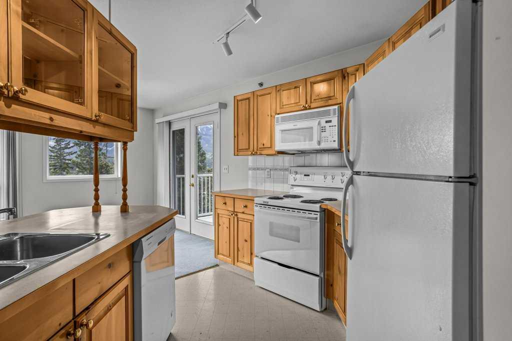 Picture for 310, 1080C Cougar Creek Drive 