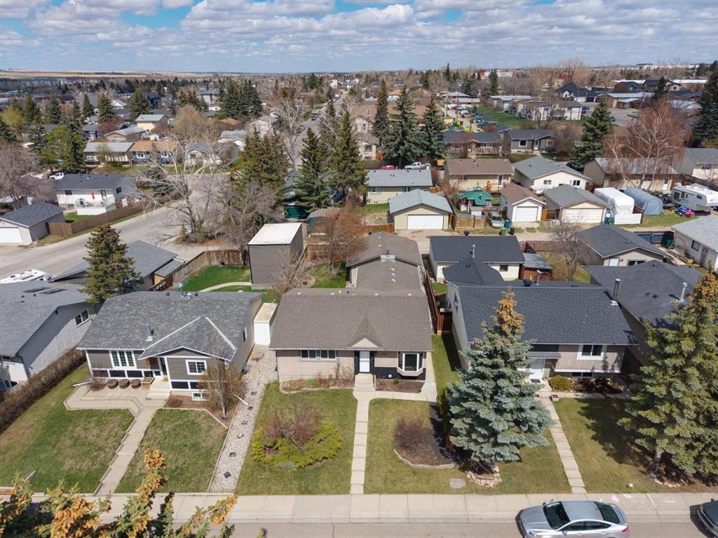 Picture for 145 Alpine Crescent SE