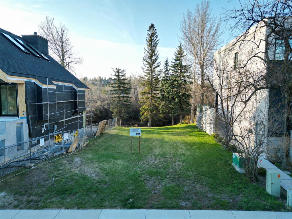 Picture for 714 Rideau Road SW