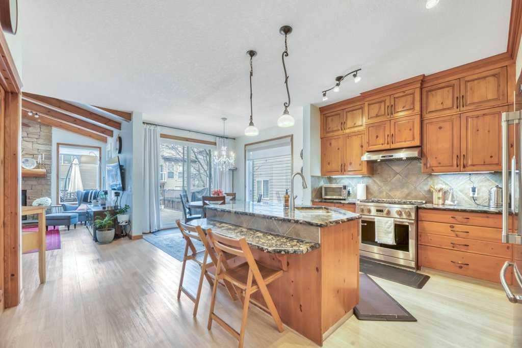 Picture for 22 Kincora Heights NW