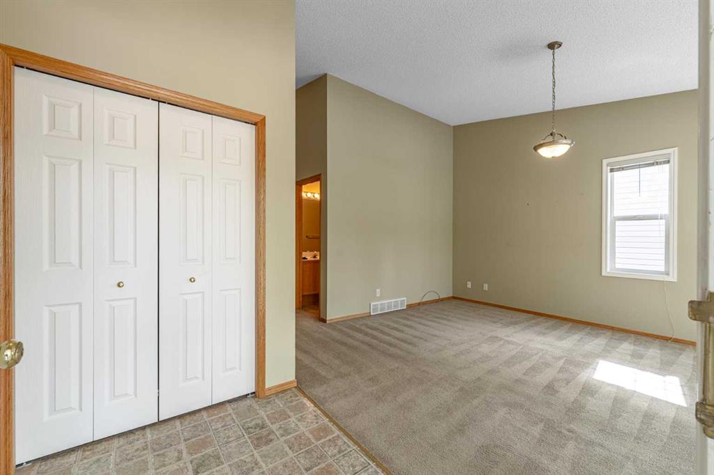 Picture for 44 Prestwick Pond Terrace SE