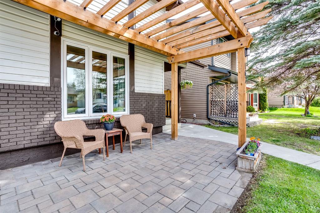 Picture for 167 Sunvale Crescent SE