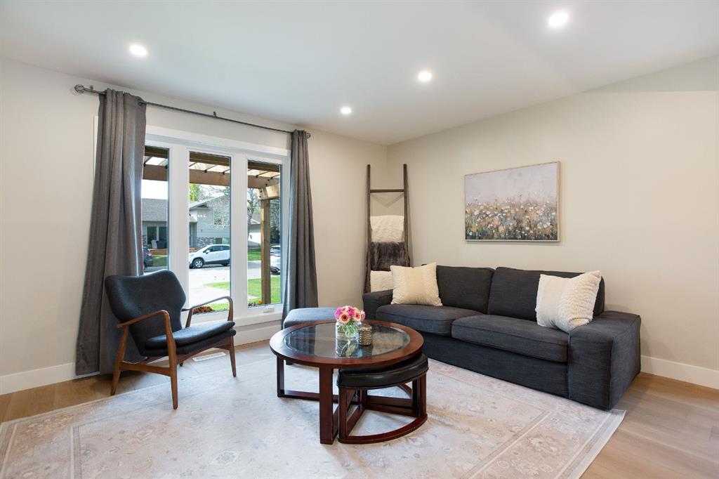 Picture for 167 Sunvale Crescent SE