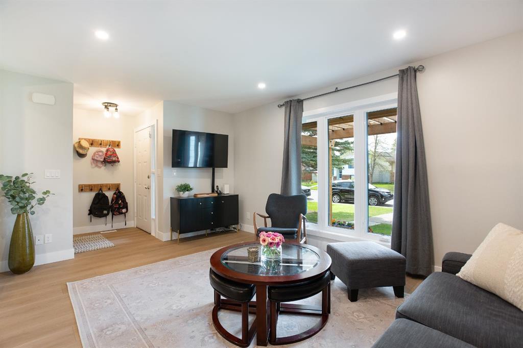 Picture for 167 Sunvale Crescent SE