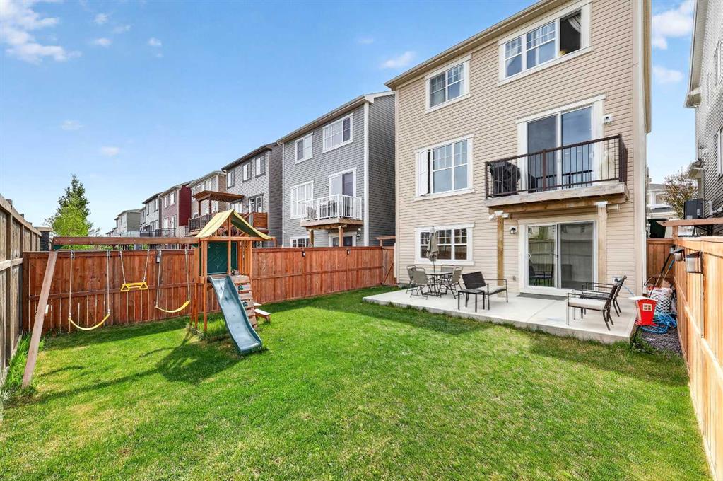Picture for 293 Windrow Crescent SW
