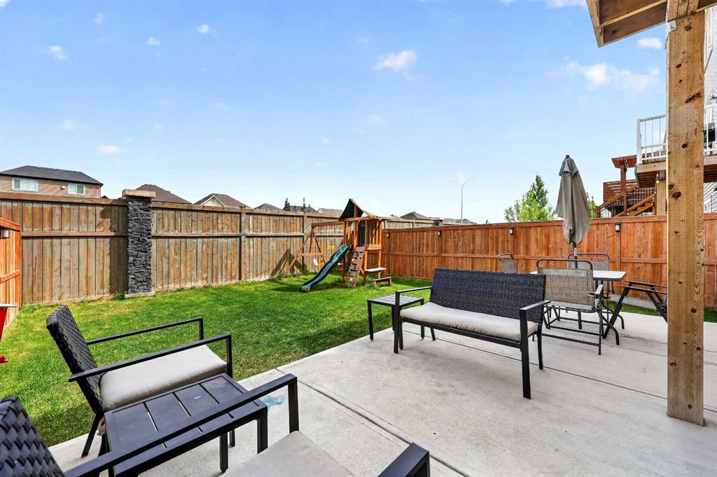 Picture for 293 Windrow Crescent SW