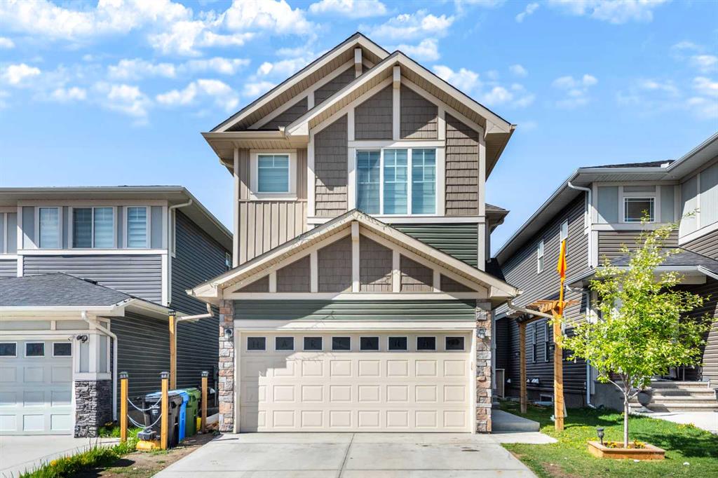 Picture for 32 Saddlestone Way NE